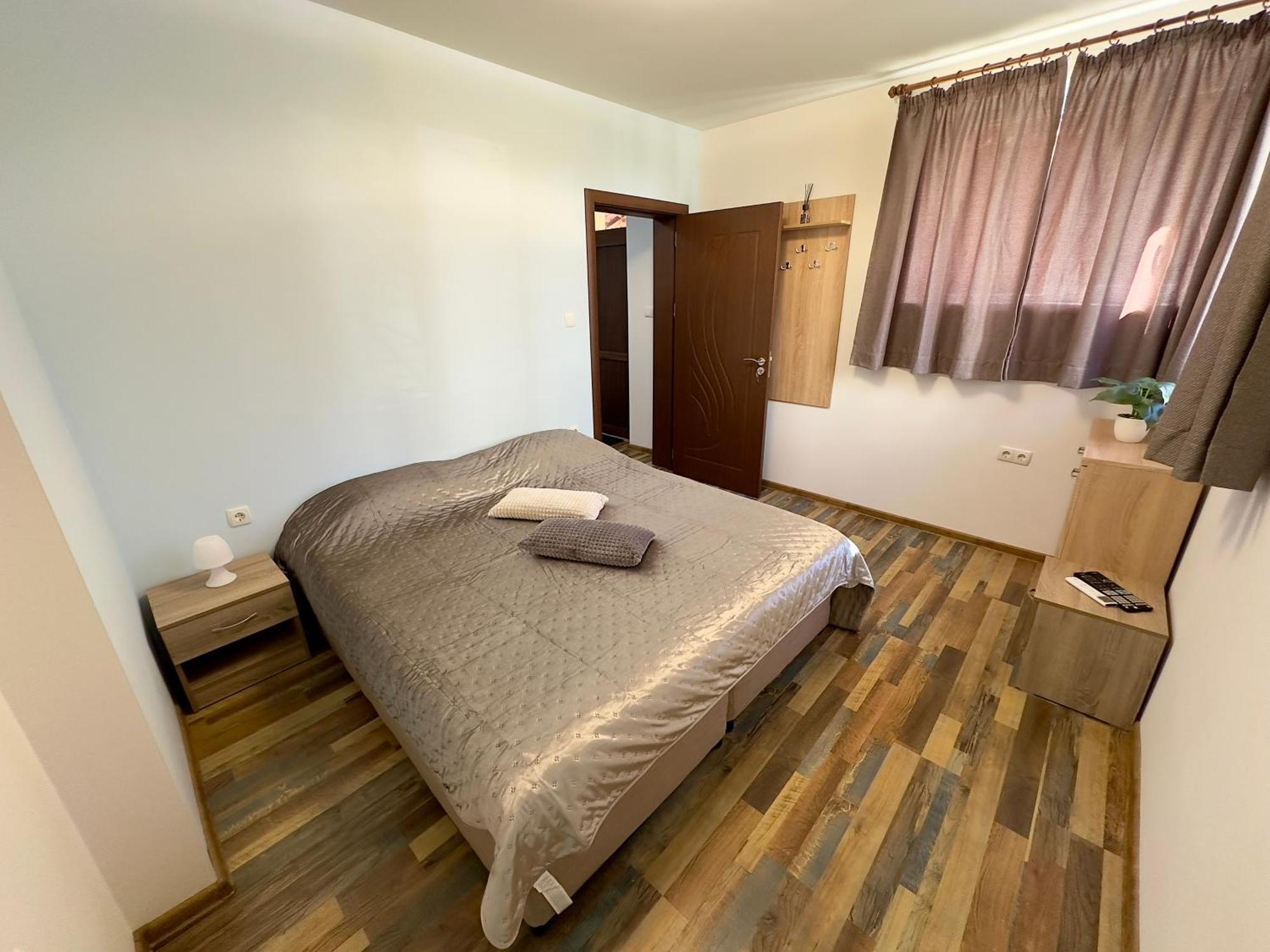 Navial Hotell Gabrovo Exteriör bild